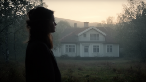 Inga Lindström: Tajemný dům – romantický příběh o ženě, která našla víc, než hledala Inga Lindström: Tajemný dům – romantický příběh o ženě, která našla víc, než hledala